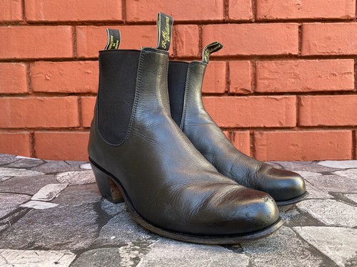 Cuban Heel Black Leather Boots Size 