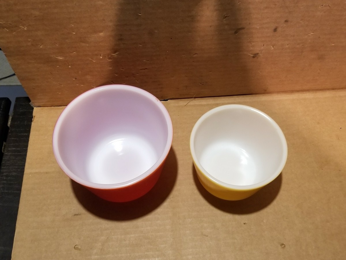 2-Piece Vintage McKee McK Red & Yellow Nesting Mixing Batter Bowl