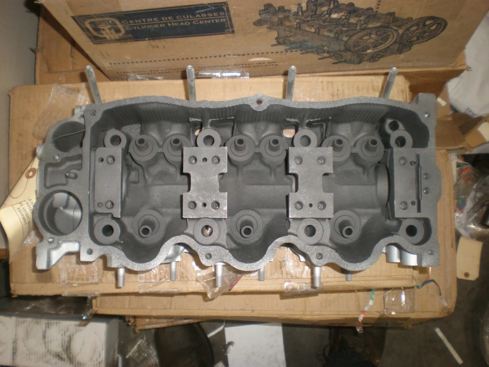 MAZDA 929 MPV 18 VALVE 3.0 SOHC V6 CASTING # JE06 LEFT SIDE CYLINDER HEAD Foto 3 de 4