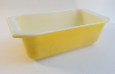 Vintage Pyrex Yellow Ovenware Dish (No Lid) 913  8 1/2 x 4 1/2 x 2 1/2