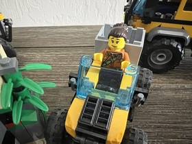 LEGO City Jungle Mobile Lab (60160) & Halftrack Mission (60159) - Incomplete