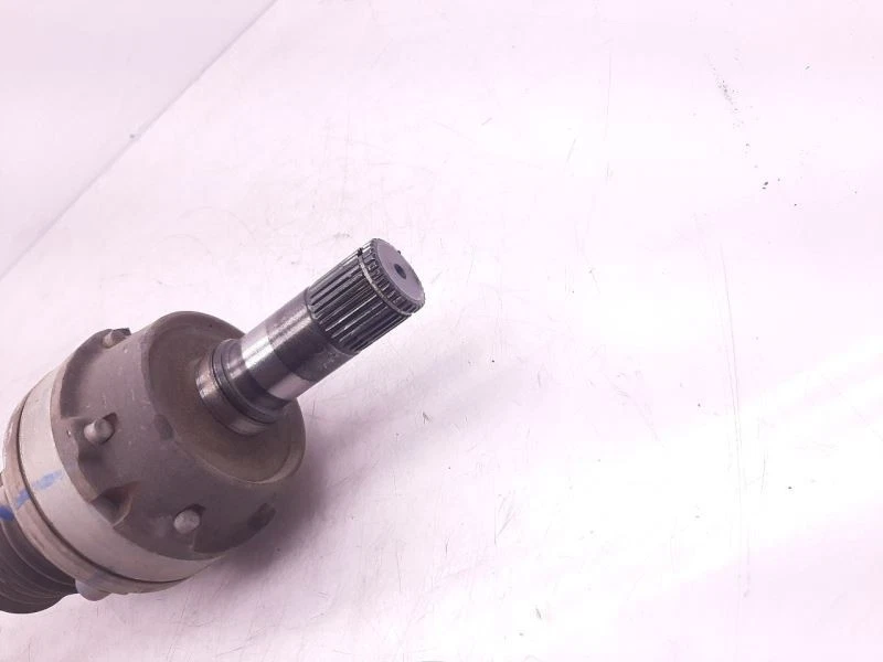 Eje conductor trasero 3,0 L 2008-2014 Cadillac CTS 22776826 Foto 2 de 4