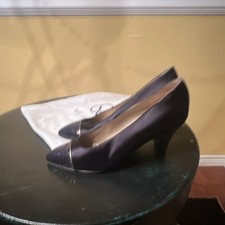 St. John Black Leather Stiletto Pump Pointed Toe Slip On 5.5B EU 38