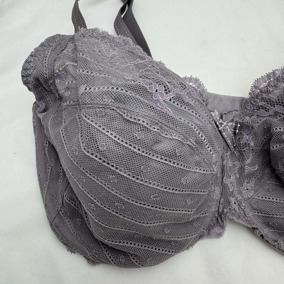 Sujetador con aros Chantelle Rive Gauche C32810 gris lavanda encaje talla 36H 36FF Foto 4 de 4