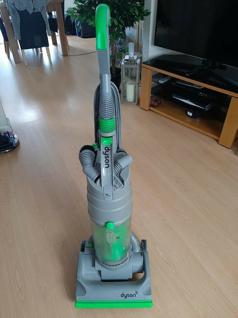 dyson green vacuum