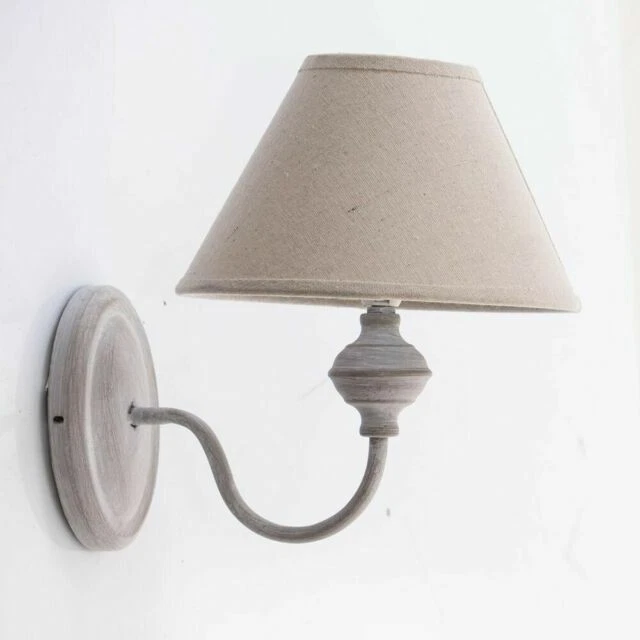 Lampade da interno in legno