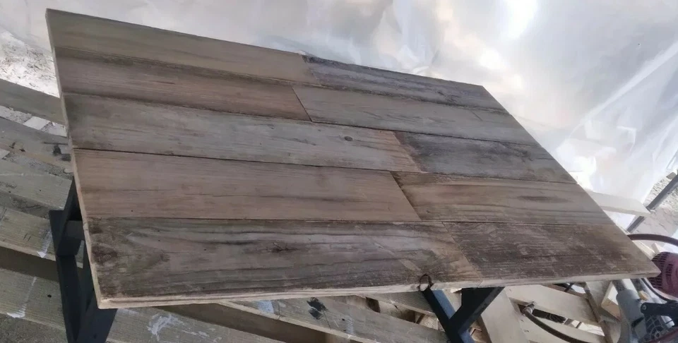 Mesa de patio con sillas Foto 3 de 3