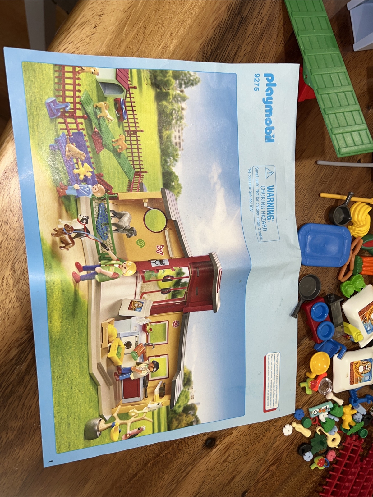 PLAYMOBIL 9275 City Life Tiny Paws Pet 