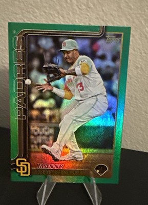 2025 Topps Series 1 - Manny Machado #215 Green Rainbow /99