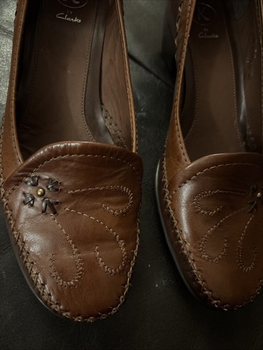 K by CLARKS Women Soft Brown Leather Low Heel Court Shoes Size 4.5 - Picture 3 of 8