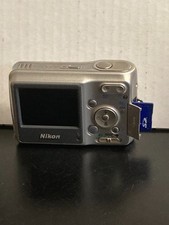 Nikon Coolpix L3 Digital Camera 5.1 MP 3x Zoom w/ 1 GB Memory Card UnTested