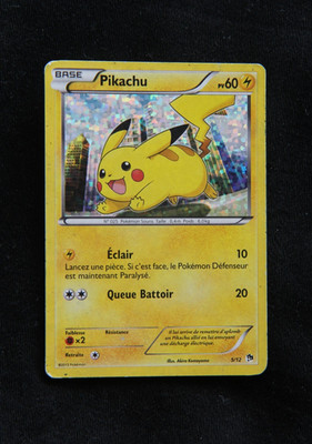 Pokemon ''Pikachu'' 5/12 *Holo* McDonald's 2013 - French - Played
