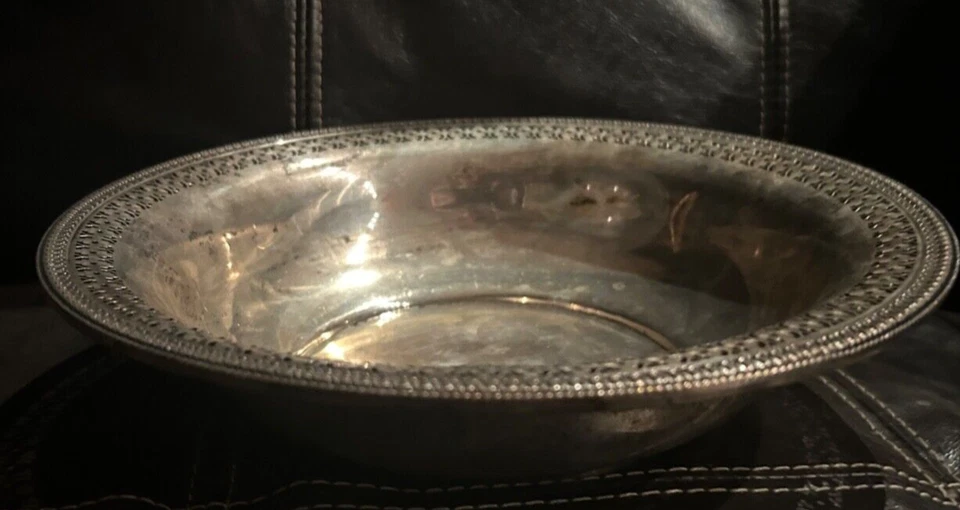 Cuenco de plata esterlina de 10"" estampado con sello - B17 - Watson Company perforación ornamentada Foto 2 de 4