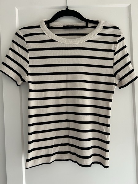 Stripe T-shirt Women’s Black & Beige Stripe Top Ladies Stripe Shirt Size XS