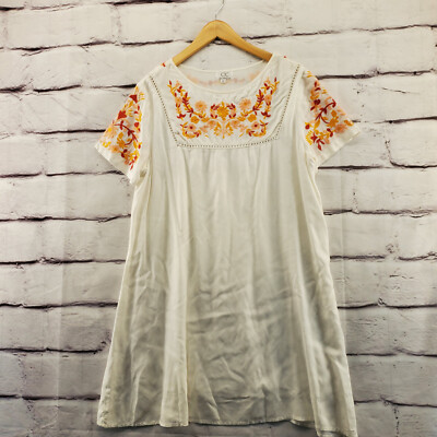 embroidered floral shift dress Garden Bliss Embroidered Floral Dress – Josie's Boutique main image 0