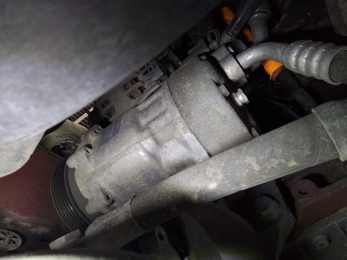 1J0820803K Klimakompressor für VOLKSWAGEN GOLF IV BERLINA (1J1)(10.1997) 523650