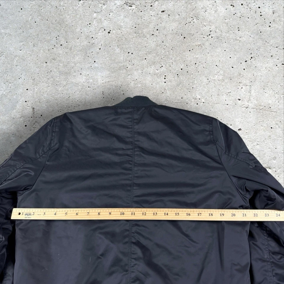 Abercrombie & Fitch Black Bomber Jacket Men’s Small Quilted Flight - Image 4 of 4