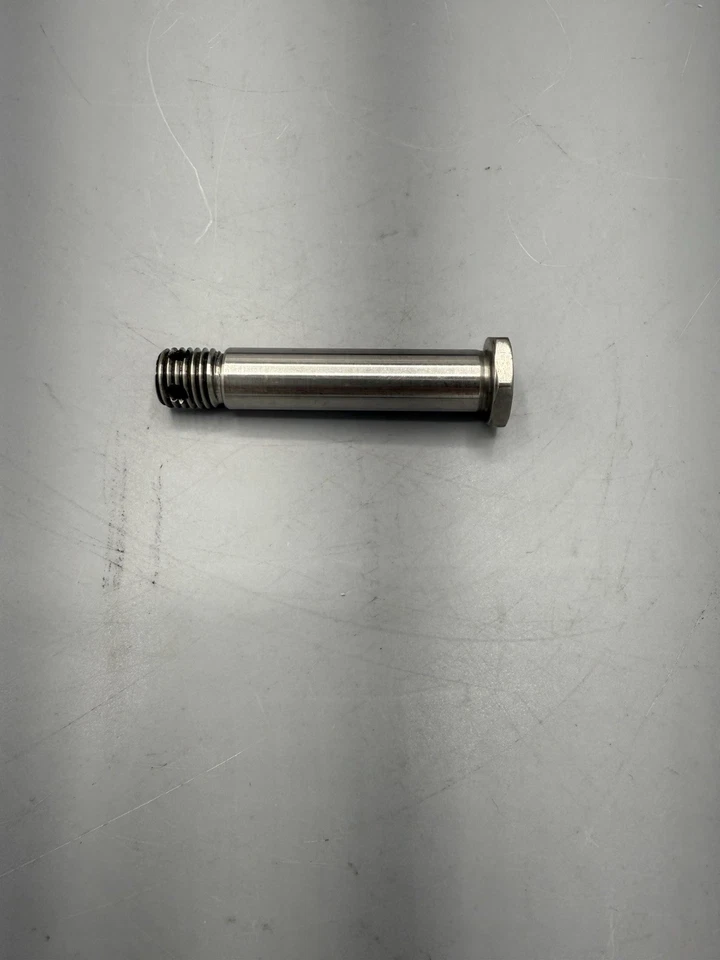 CASA AVIÓN PERNO PN: 212-52020-03-1 Foto 2 de 2