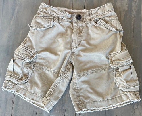 2010 GAP KIDS Distressed Cargo Flap Snap Pocket Bermuda Shorts 5T 5 Yrs Khaki - Picture 2 of 4
