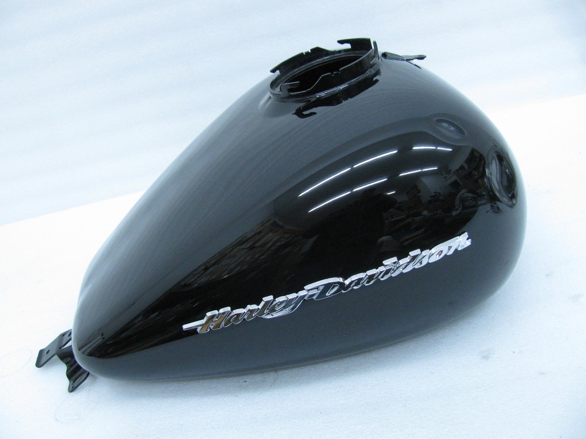 Harley Davidson Touring Gas Tank 61000131DH Street Glide Vivid