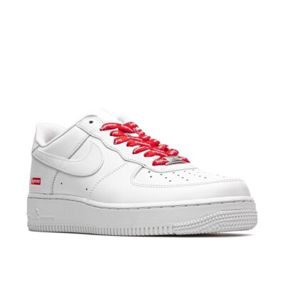 Supreme × Nike Air Force 1 Low US5 78552724-7e95-40b4-a609-