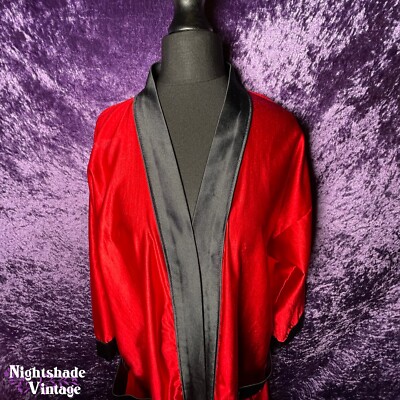 80er Jahre Nightcrew roter Seidenmantel Gr. S/M Satin