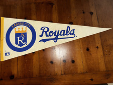 VINTAGE Kansas City Royals Felt Pennant Flag MLB Baseball