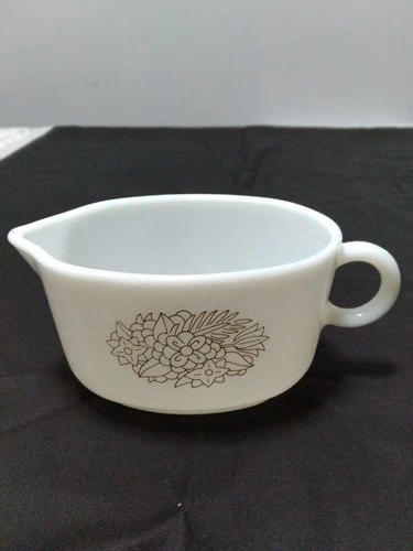 Vintage Pyrex Woodland Brown Gravy Boat 77-B USA Retro No Underplate Milk Glass