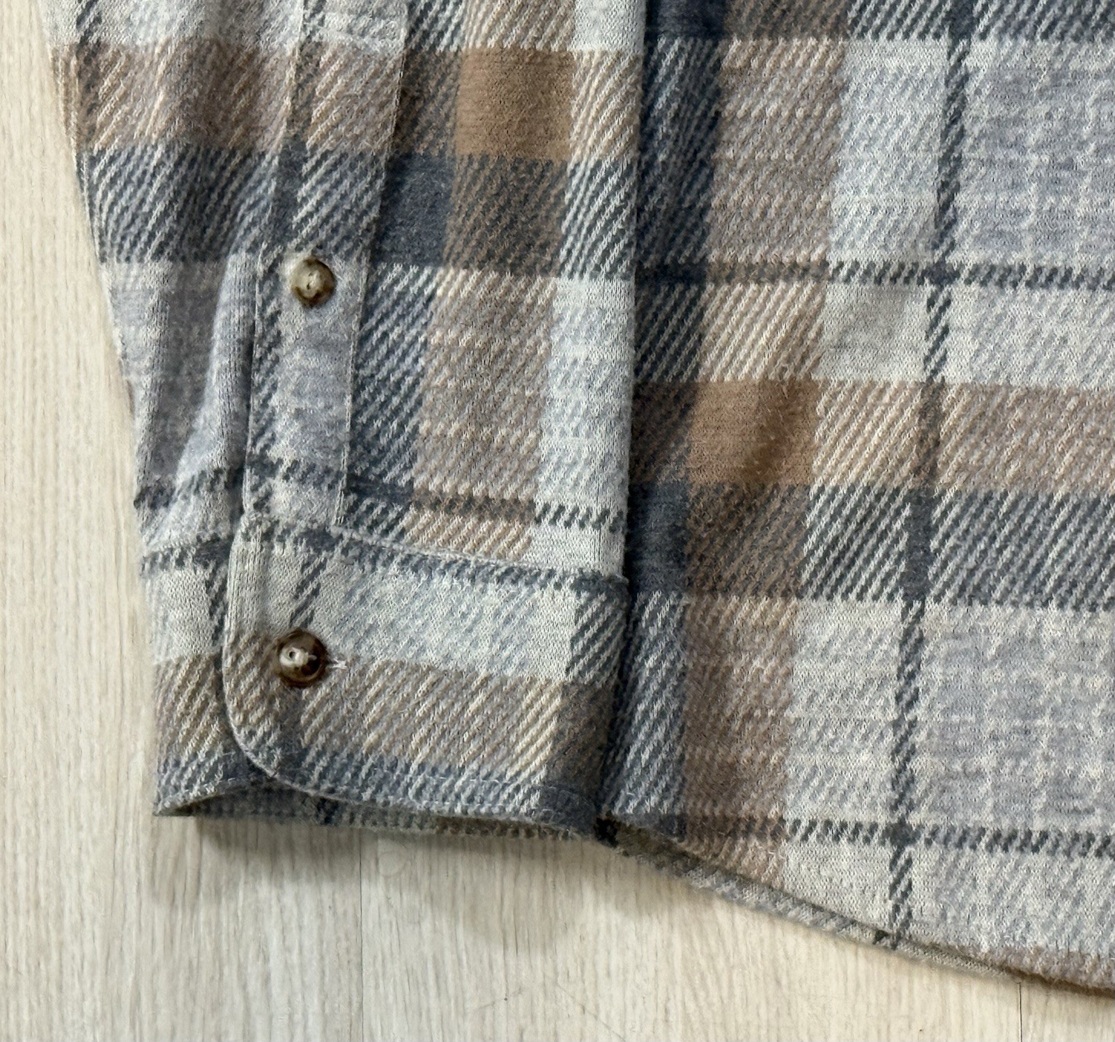 Faherty ‘Legend’ Button-Down Flannel Sweater XL W… - image 7