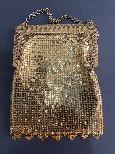 Vintage 70s Whiting & Davis USA Gold Mesh Flapper Gatsby Fringe Bag Purse