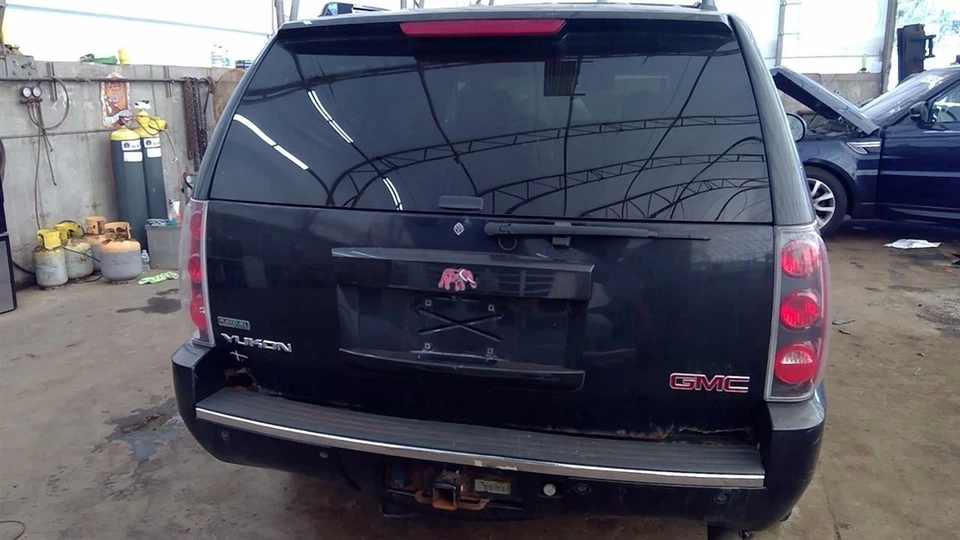 AC Condenser Fits 99-14 SIERRA 2500 PICKUP 6795633 - Image 2 of 4