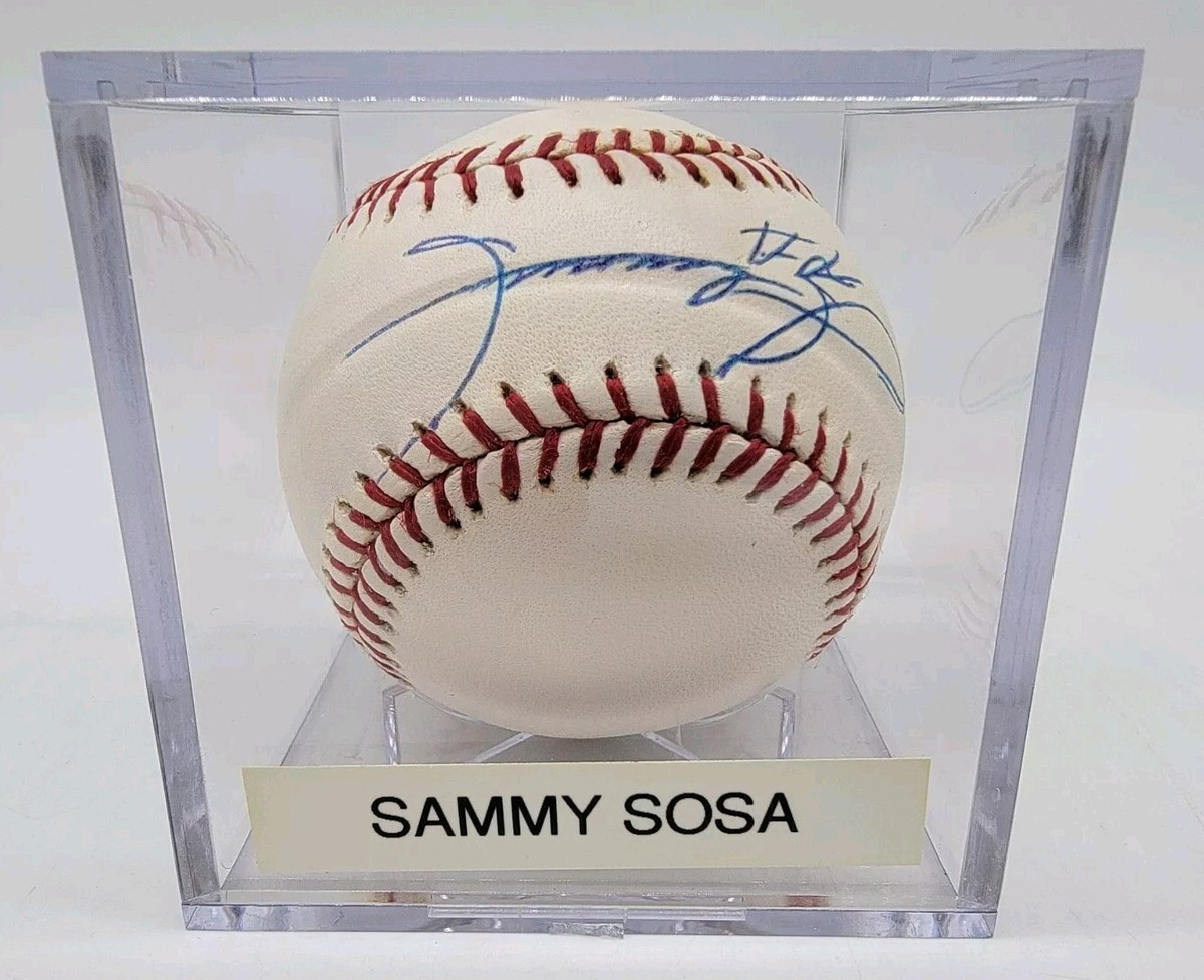 Sammy Sosa Signed Baseball