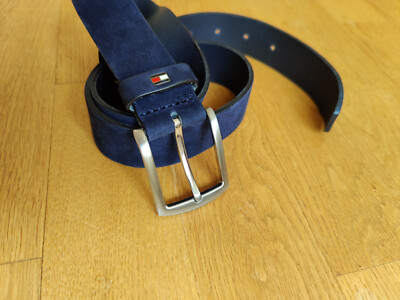 Tommy Hilfiger Adan Gürtel Dunkelblau Nubukleder 90cm