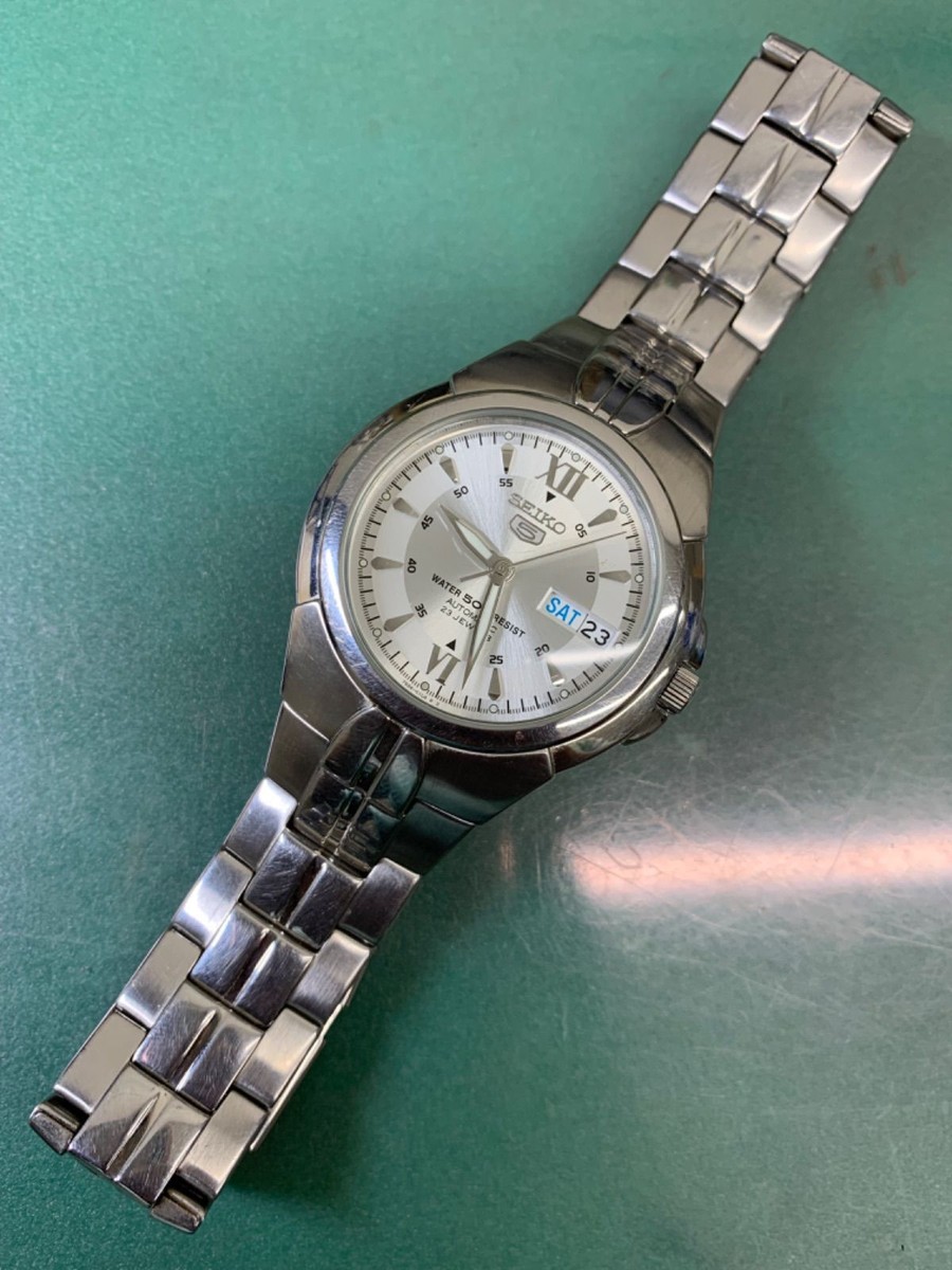 Seiko Seiko 5 7S36-01A0 Day Date 23 Jewels Stainless Steel
