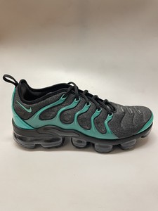 vapormax plus black ebay