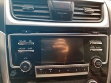 2018 Nissan Altima SR Radio Receiver W/O Navigation OEM 281859HU1A       