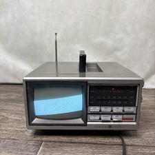Vintage GE Electric 7-7150B Portable Mini TV AM/FM Radio VHF UHF Tested On