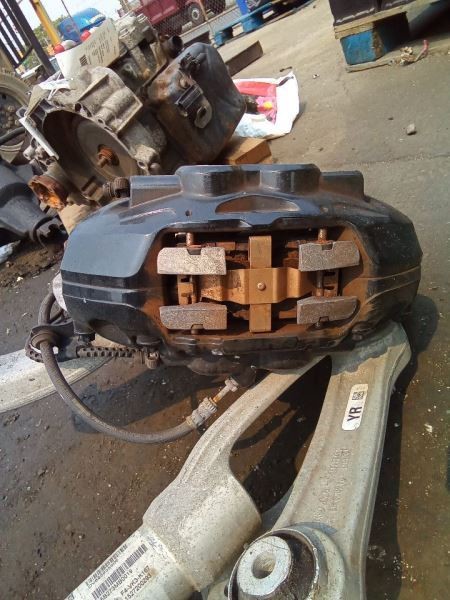 Passenger Right Caliper Front Black Fits 14-17 19 BMW i8 789882