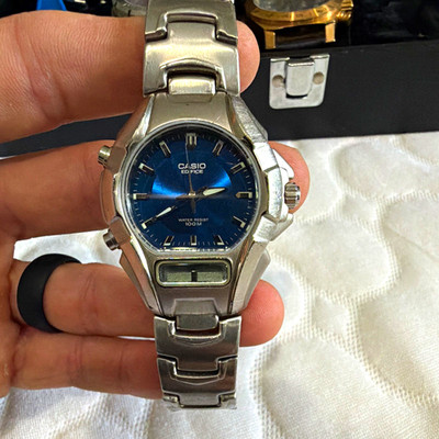 Casio Edifice Men's Quartz Watch Blue Sunburst Dial SS Bracelet 100m Date.