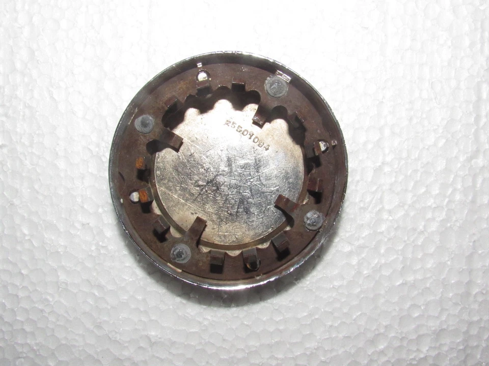 Tapa central de rueda Buick Rally 1971-1987 Skylark GS Regal Riviera Electra 225 OEM Foto 4 de 4