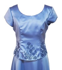   Jody of California  Women  s Blue Satin Formal Gown   Size 7/8