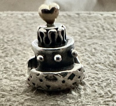 AUTHENTIC PANDORA CHARM CELEBRATION CAKE WITH 14K 790347