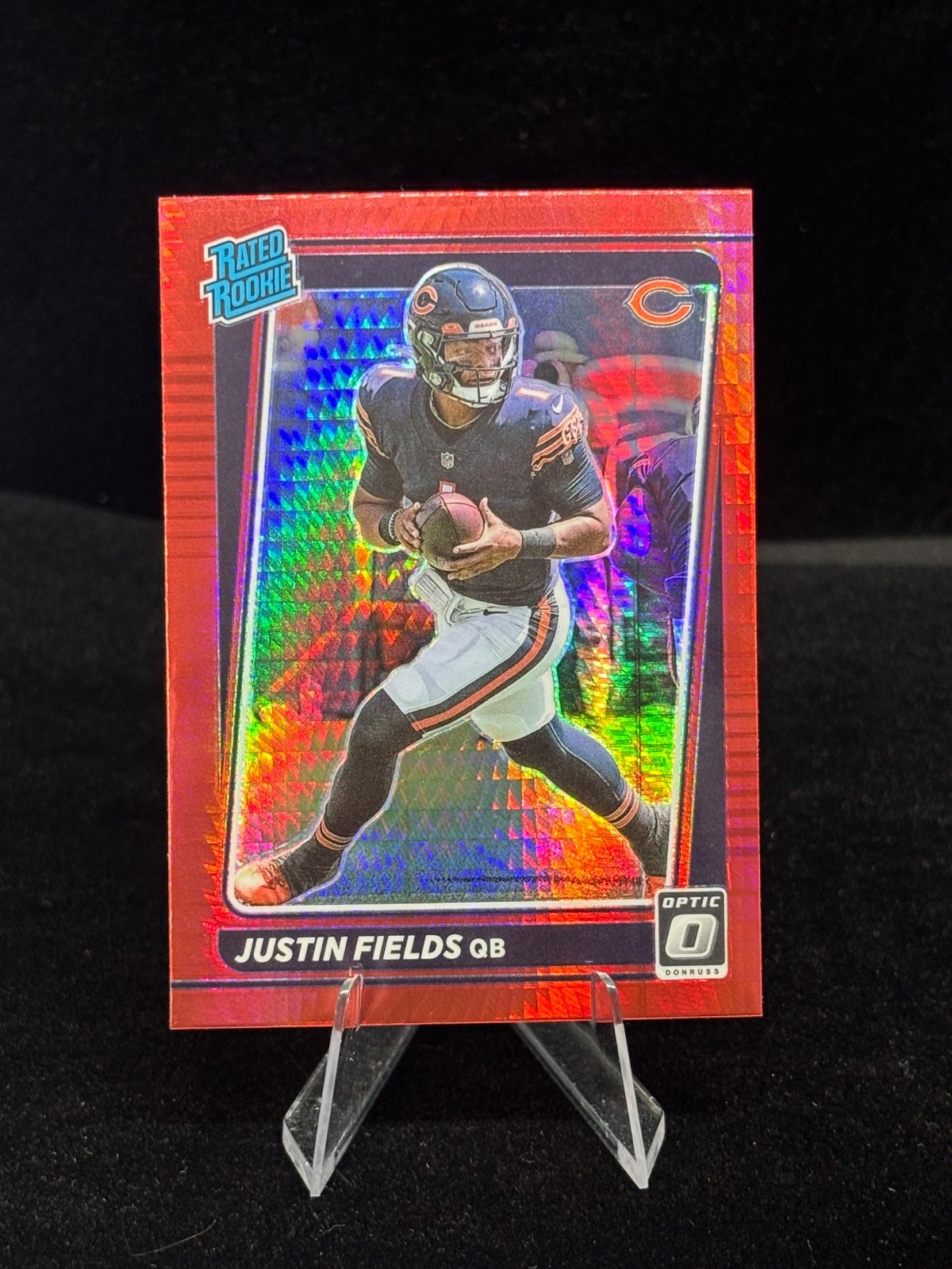 2021 Panini Donruss Optic - Rated Rookie Justin Fields #204 Red Hyper Prizm (RC)