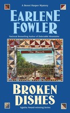 Broken Dishes (Benni Harper Mystery) by Fowler