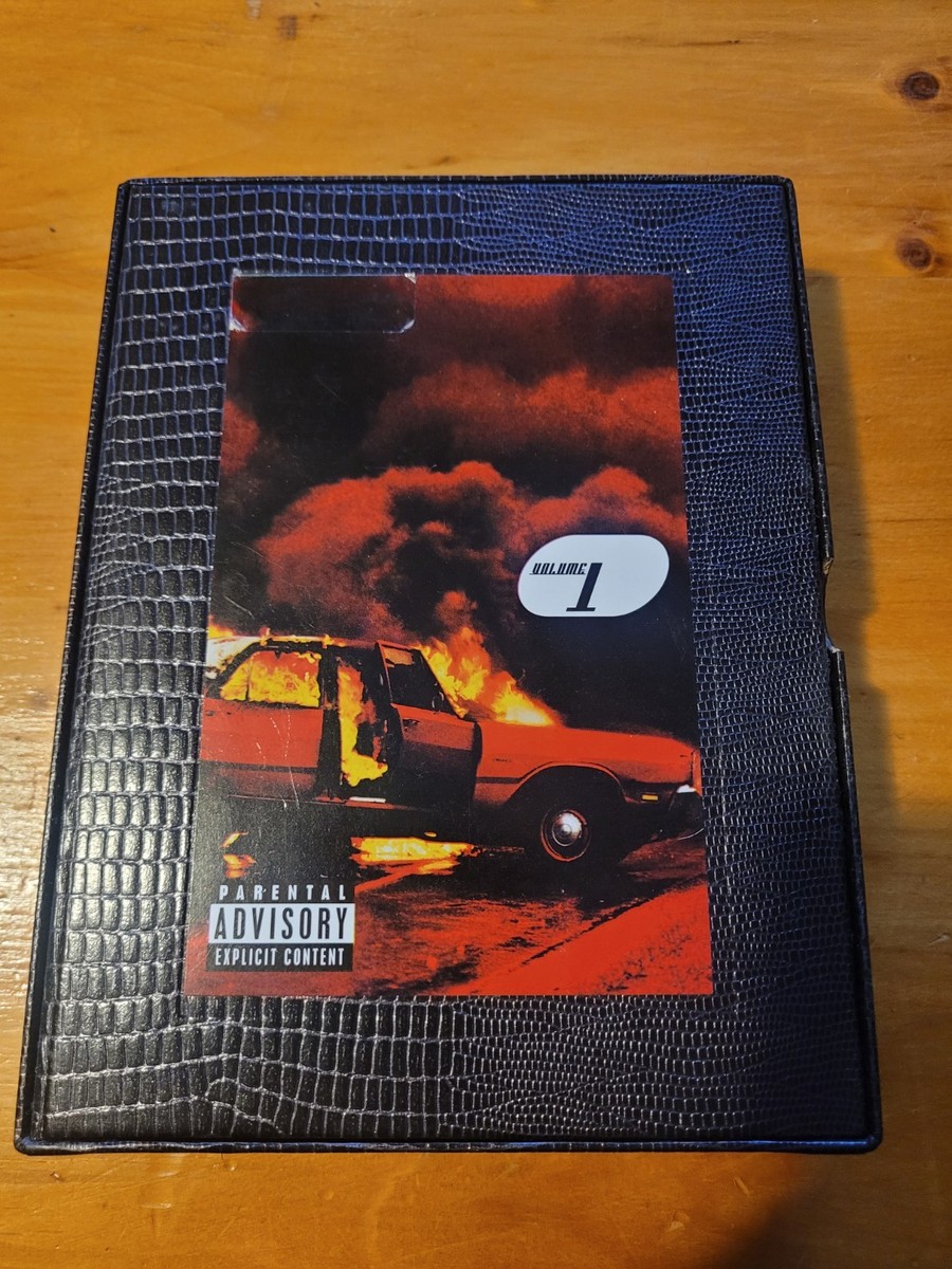 Motley Crue Music to Crash Your Car To Volume 1 4 Disc CD Box Set