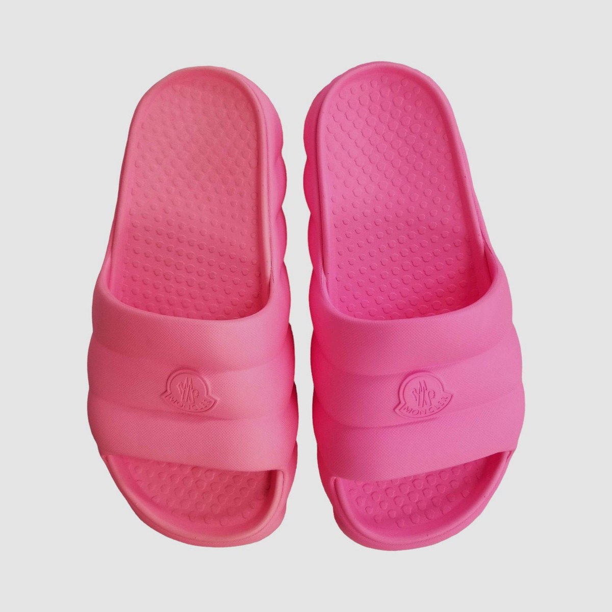 $295 Moncler Women's Pink Lilo Round Open-Toe Logo Slide