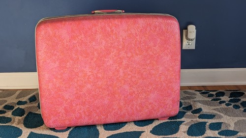 Vtg Samsonite Hot Pink Champagne Barbie Silhouette Luggage Carrying Case