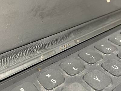 Genuine Apple iPad Pro 10.5” inch Smart Keyboard Model A1829, Not