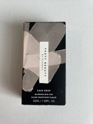 Fenty Beauty Eaze Drop Blurring Skin Tint #17 mittlerer Ton, 32ml