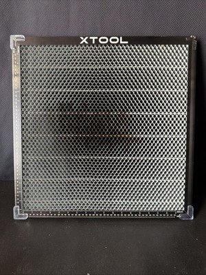 xTool Honeycomb Working Table For D1 Laser Engravers 19.68x19.68x0.87